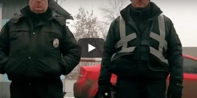 "Разводят всего на пять тысяч": видео поборов полиции разгневало украинцев