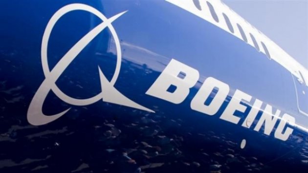 Крики, слезы, паника: появилось ужасающее видео из попавшего в ЧП Boeing