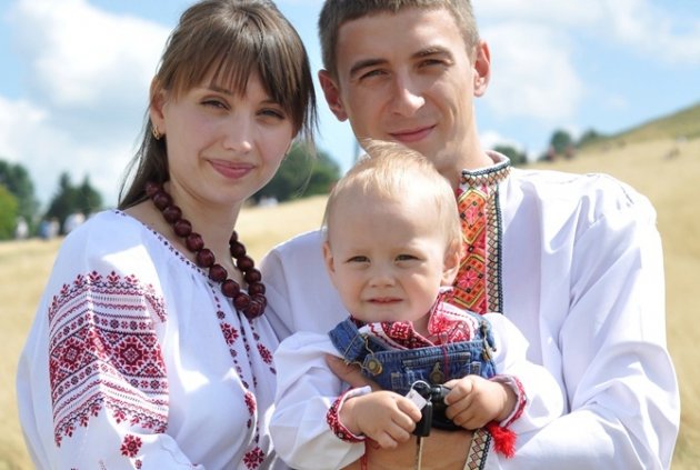 Украинцы превращаются в нацию эмигрантов