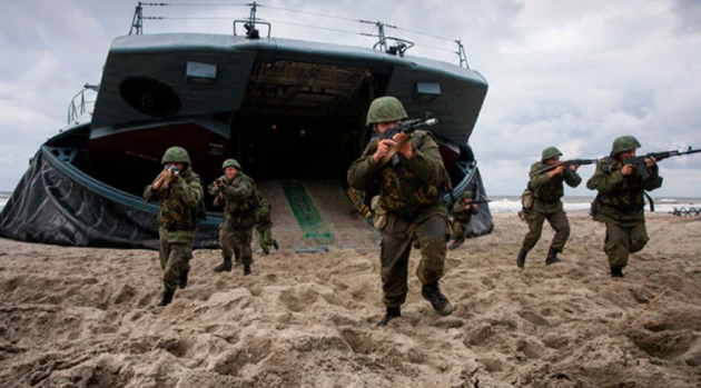 Истребители, подводные лодки и тысячи бойцов НАТО: Украина готовится «отражать» удар