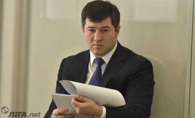 "Не имеют права": адвокат Насирова обвинил НАБУ в новом произволе