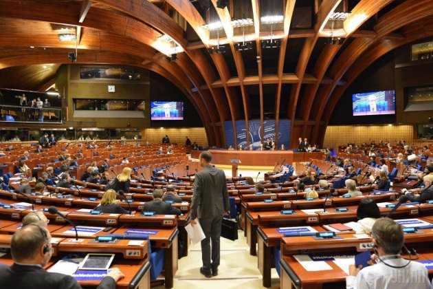 Конфликт Украины с Венгрией: ПАСЕ приняла резолюцию о языках