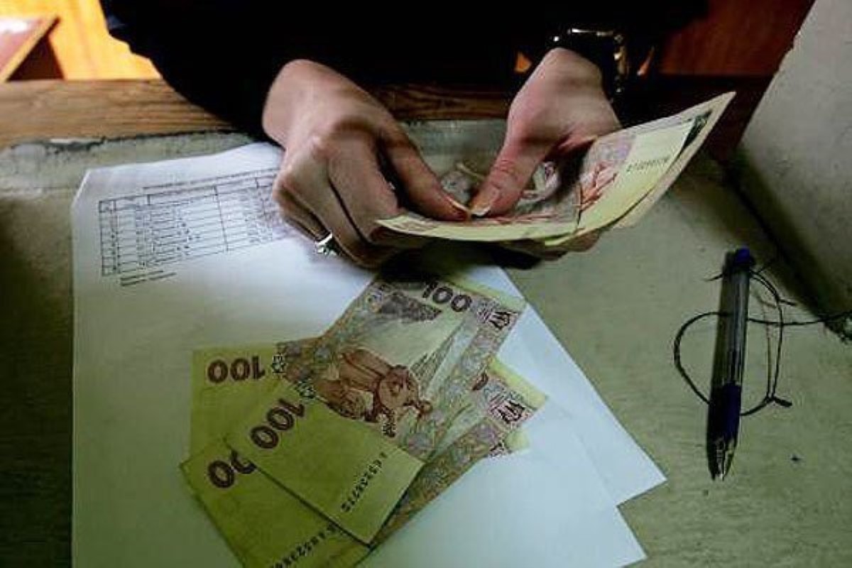Минимальную зарплату в Украине хотят увеличить до 5000 грн уже в марте