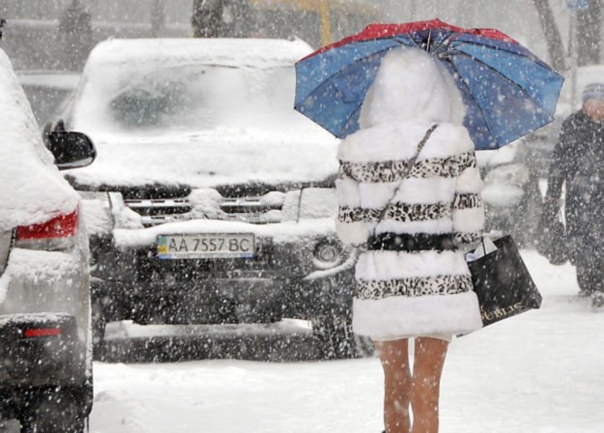 Будет только хуже: синоптики предупреждают о сильном снеге, метелях и шторме