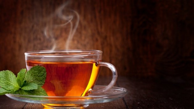 Смертельная болезнь: названа опасность горячего чая