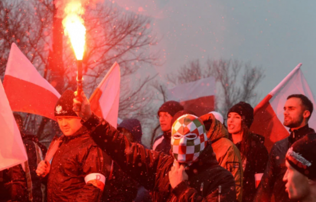 “Дипломатическая катастрофа”: Польша устроила украинцам допросы с пристрастием