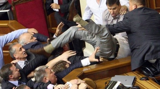 Украинские депутаты рассказали, как готовы переименовать Раду