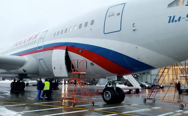 Кокаиновый скандал: Аргентина подтвердила фото самолета Медведева