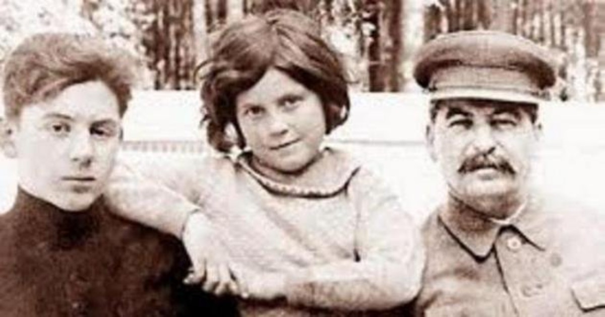 Тотальная нелюбовь: как сложились судьбы детей Иосифа Сталина