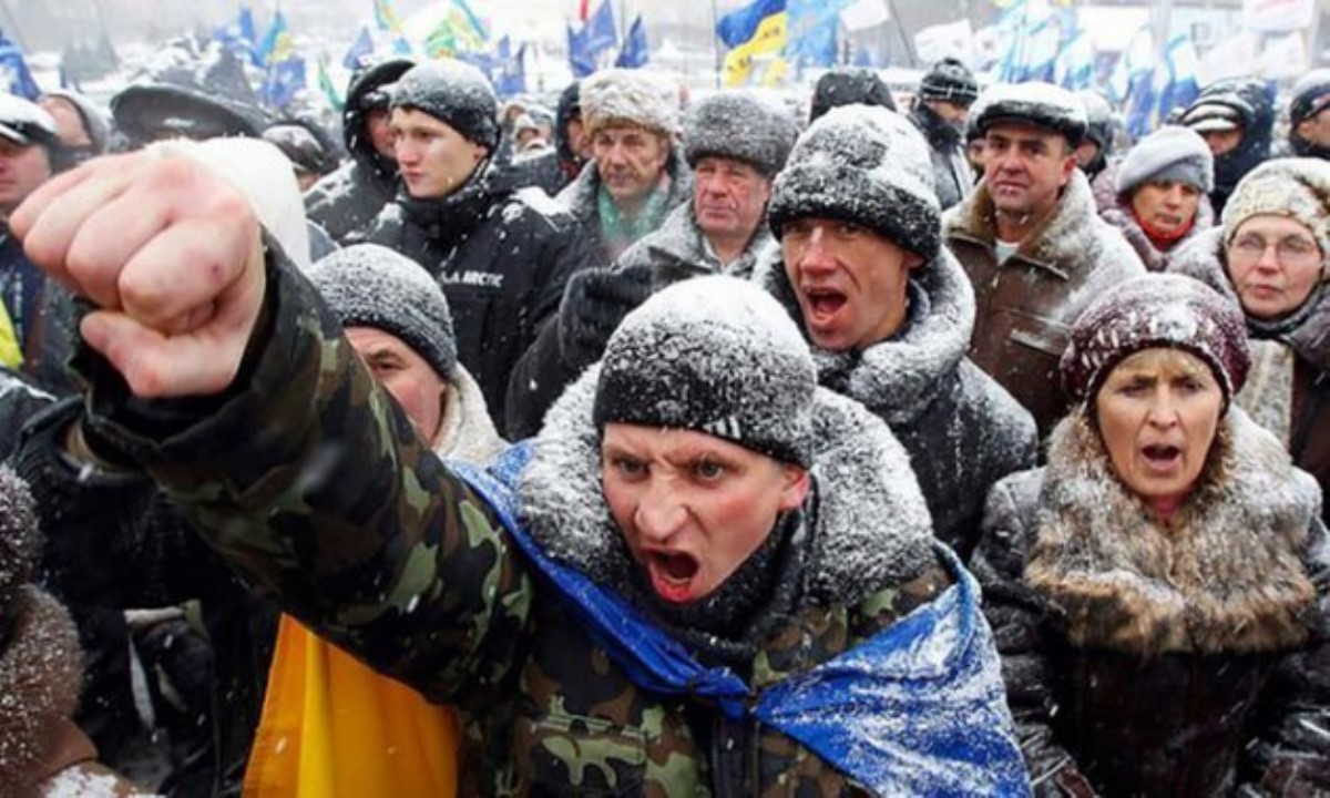 Волонтер: Украину ждет волна самосудов