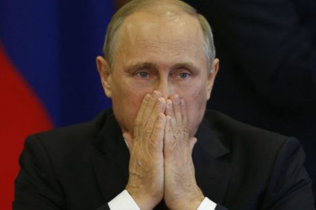 "Думал, фейерверк": Путин рассказал об обстреле своего самолета в Чечне