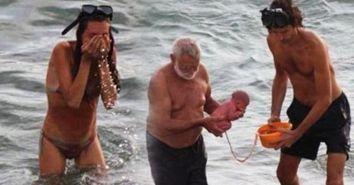 Неймовырні кадри: росіянка народила дитину просто у морі!