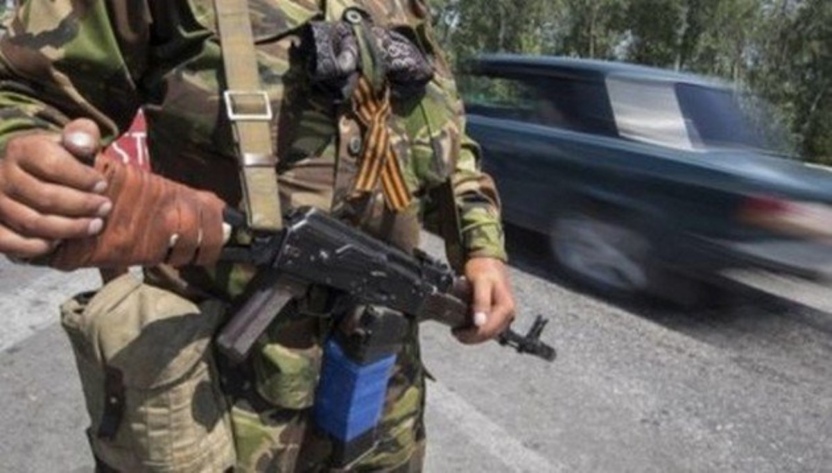 Луганский стрелок: 80-летний дедушка из ружья "вразумил" внука-боевика