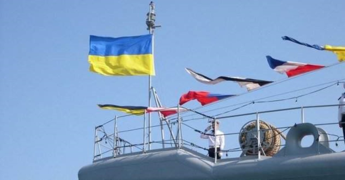 Как бомжи: бойцы ВМС Украины показали условия новой "базы"
