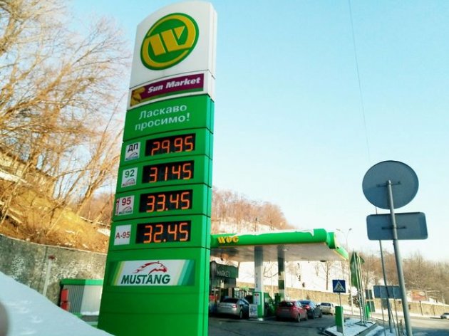 Украинских водителей хотят оставить без импортного бензина