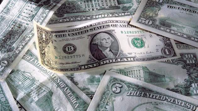 Курс доллара: Нацбанк укрепил гривну