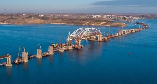 Украинской экономике предрекли сокрушительный урон из-за Крымского моста