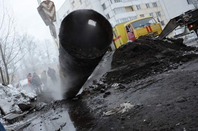 Самое масштабное отключение воды в Киеве. Кого оно затронет