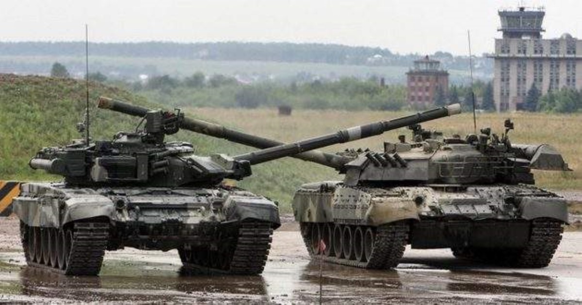 У Путина две цели: зачем Россия стянула войска к границе Украины
