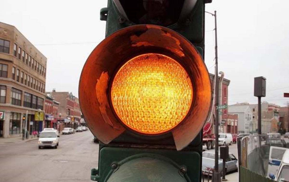 "Желтый" режим светофора могут отменить после аварии в Кривом Роге