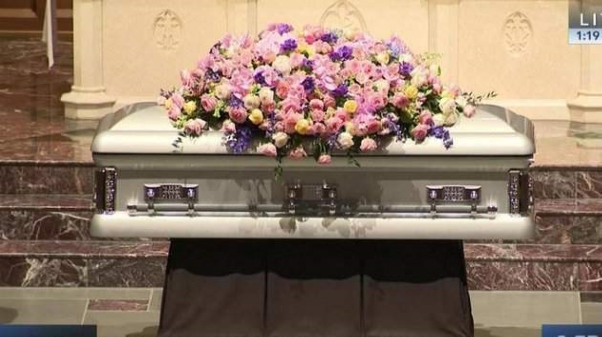 В США похоронили экс-первую леди