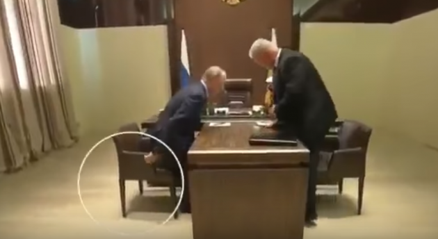 На Путина устроили "покушение": во время деловой встречи произошел забавный инцидент. Видео