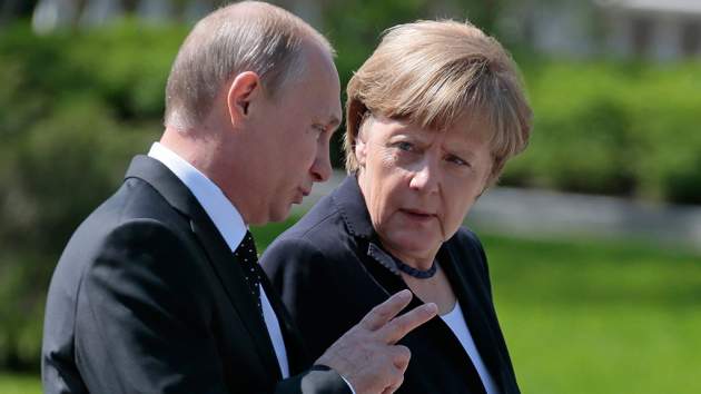 После разговора Меркель с Путиным стало понятно, что о миротворцах на Донбассе можно забыть