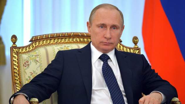 Во всем виноват пожар: стало известно о падении рейтинга Путина