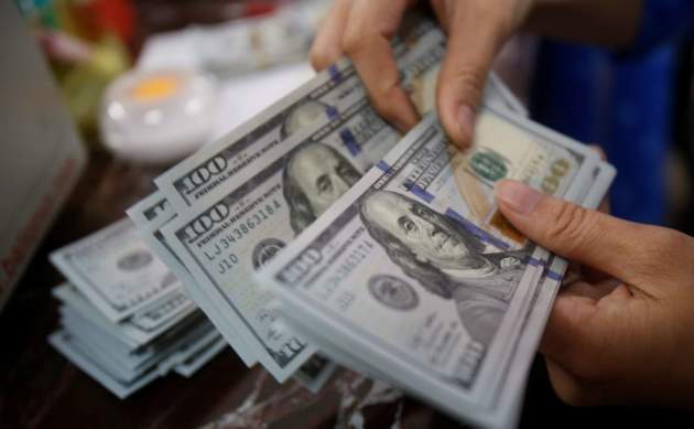 К каким валютным колебаниям стоит готовиться? Что случится с гривной до конца 2018