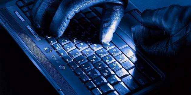 Тюрьма и штрафы для хакеров: Кабмин предлагает новые наказания