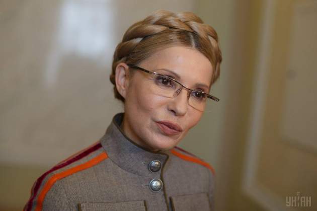 Тимошенко обещает простить долги украинцев по ЖКХ и снизить цены на газ