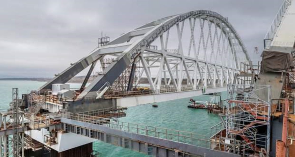 Вокруг строительства Крымского моста возник новый скандал международного уровня
