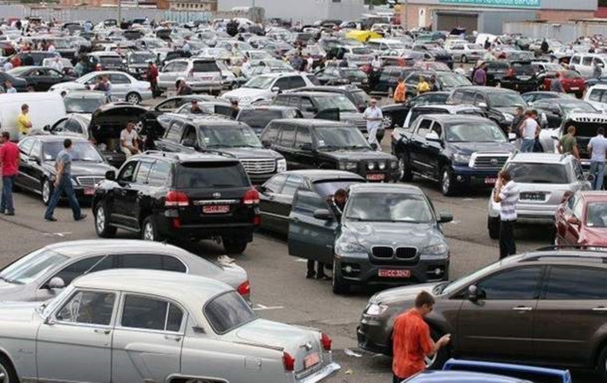 В Украине продажи б/у автомобилей резко выросли