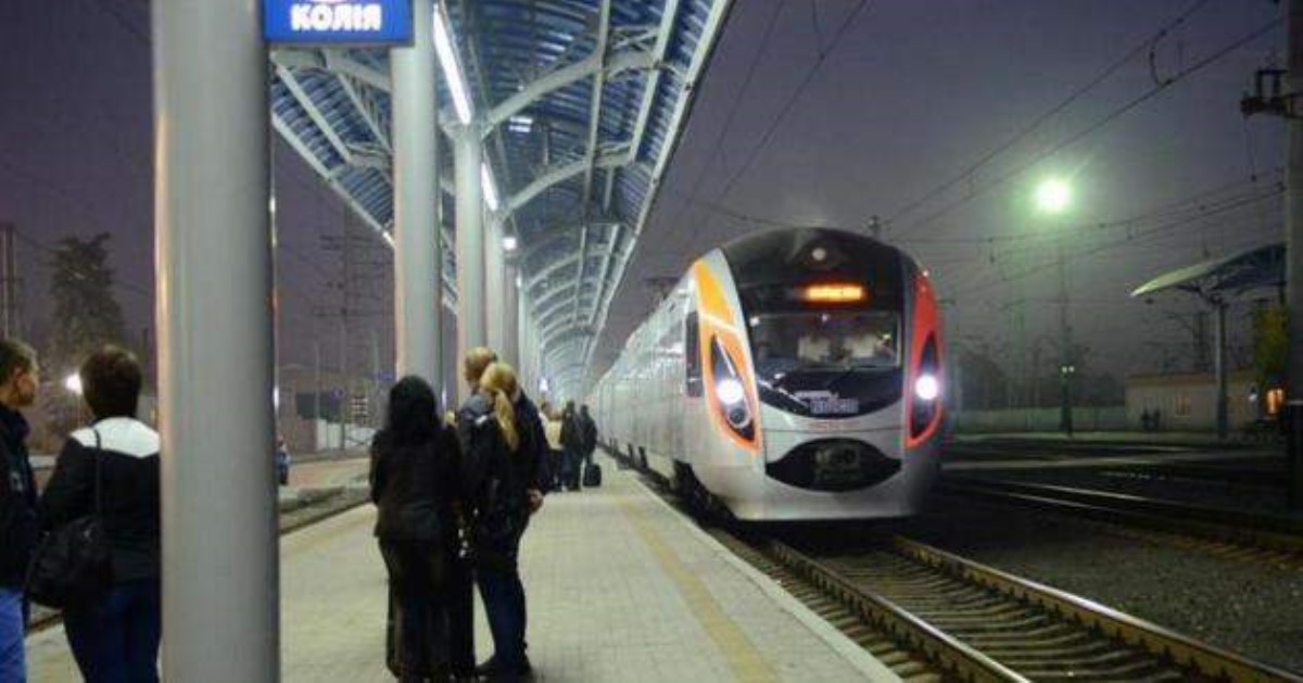 Сладких снов: Укрзализныця ликвидирует ночные поезда