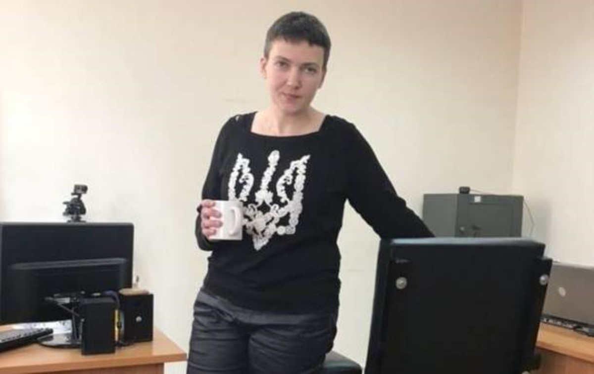 Савченко просит предоставить ей бесплатного государственного адвоката