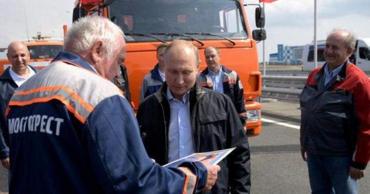 Обреченность в глазах Путина в КАМАЗе бьет рекорды