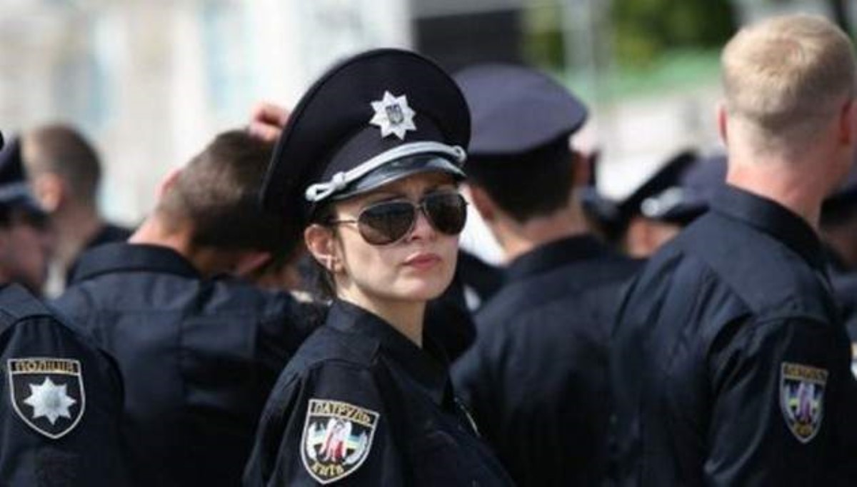 В Харькове разгорелся скандал вокруг хамского поведения полицейской