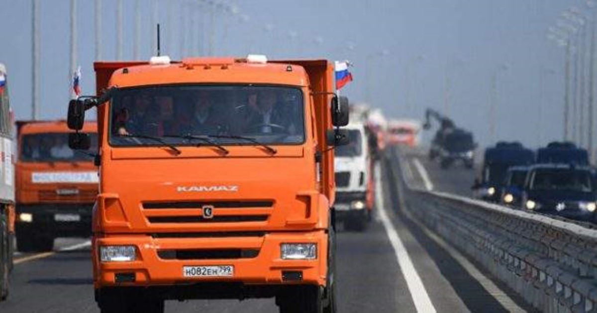 Путин отрезал Украину от Панамского канала: озвучен истинный вред от строительства Крымского моста