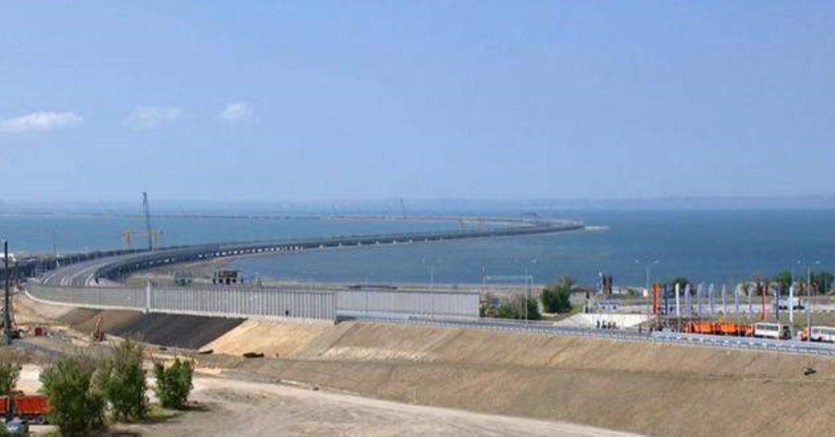 Чтобы не рухнул: оккупанты выдумали новый пиар для Крымского моста
