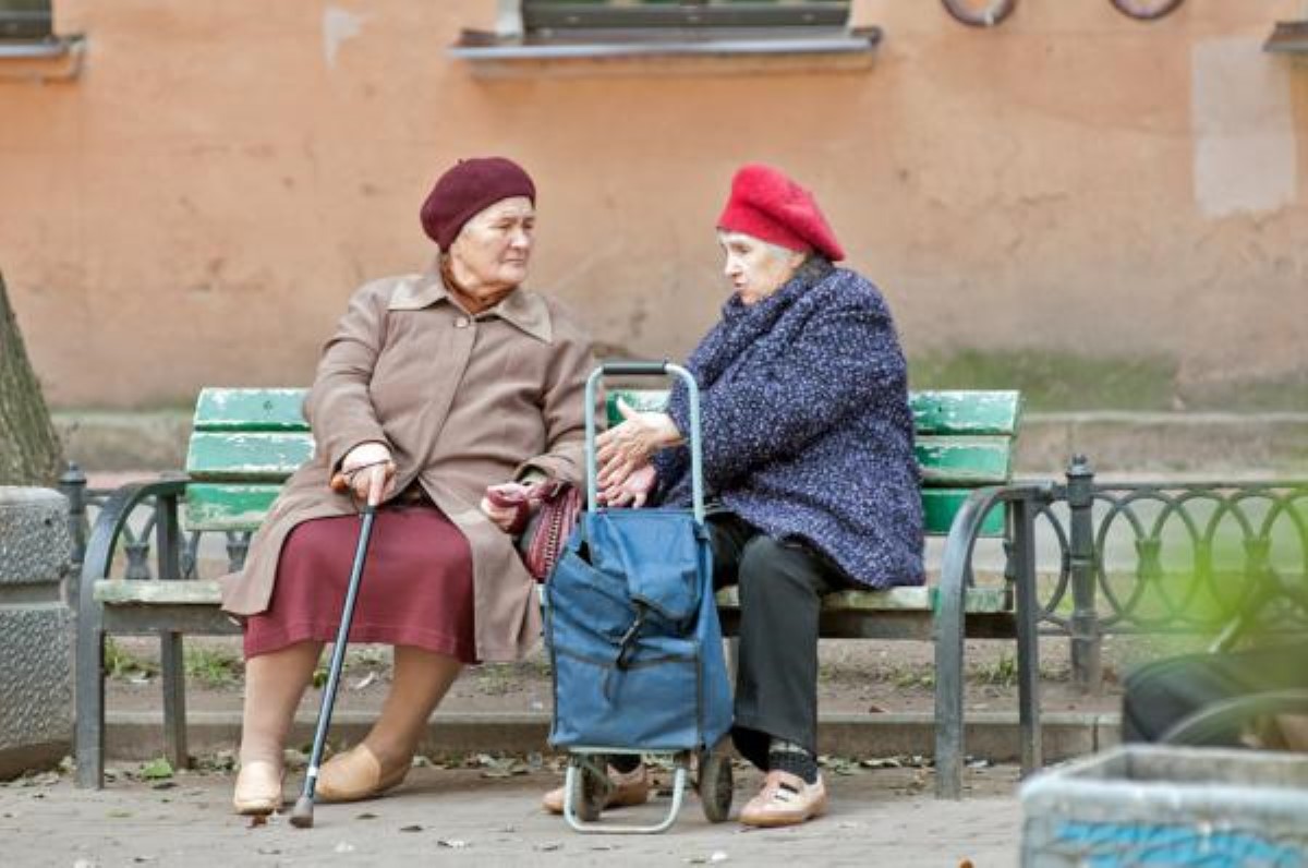 Кто будет кормить растущее количество пенсионеров в Украине
