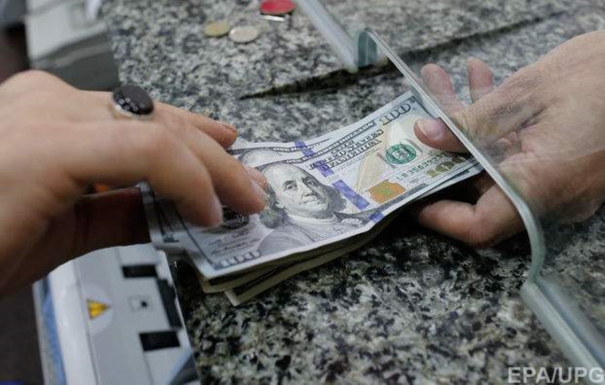 Что будет с курсом доллара в Украине: аналитик озвучил прогноз