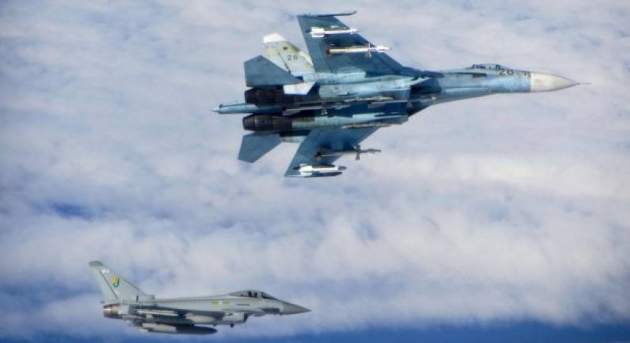 Истребители НАТО поднялись на перехват российского военного самолета