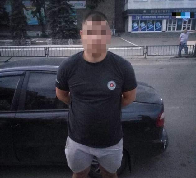 В Киеве поймали водителя, который проломил полицейскому череп
