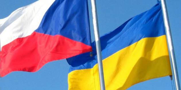 Чехия упростит трудоустройство украинцев