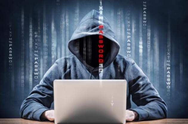 Российские хакеры заразили компьютеры по всему миру, готовясь к кибератаке на Украину