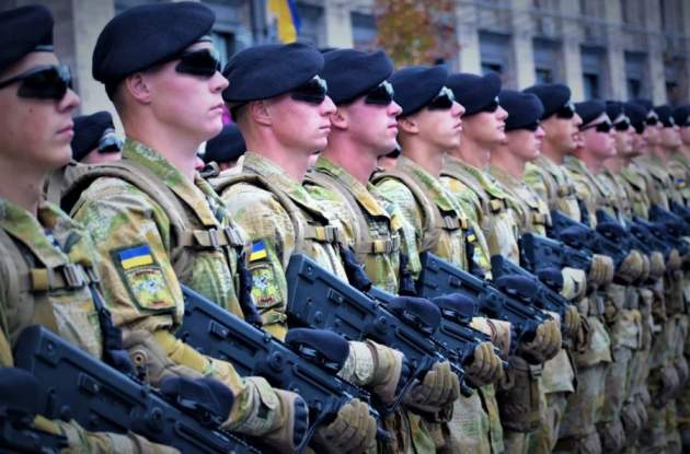 Морских пехотинцев срочно уволили после демарша в присутствии Порошенко