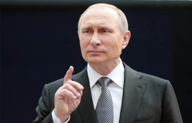 Путин рассказал Макрону, в чем виновата Украина