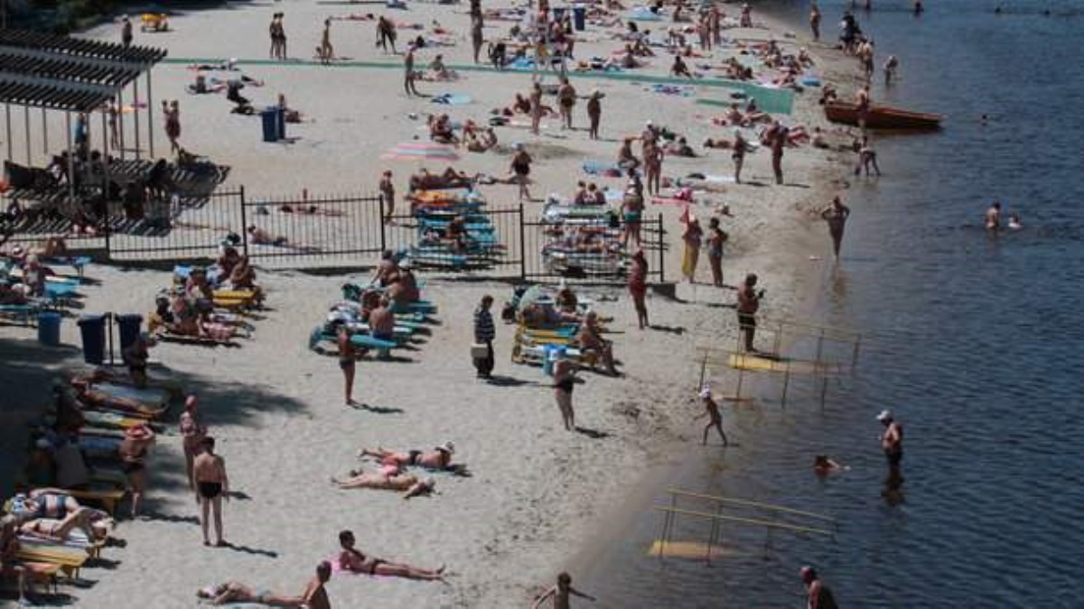 Старт купального сезона в Киеве: какой пляж самый посещаемый