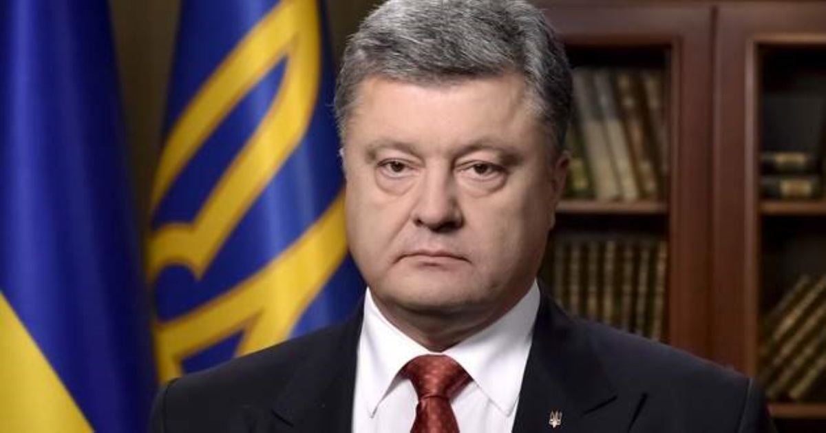 Порошенко неожиданно обратился к украинцам: Молитесь