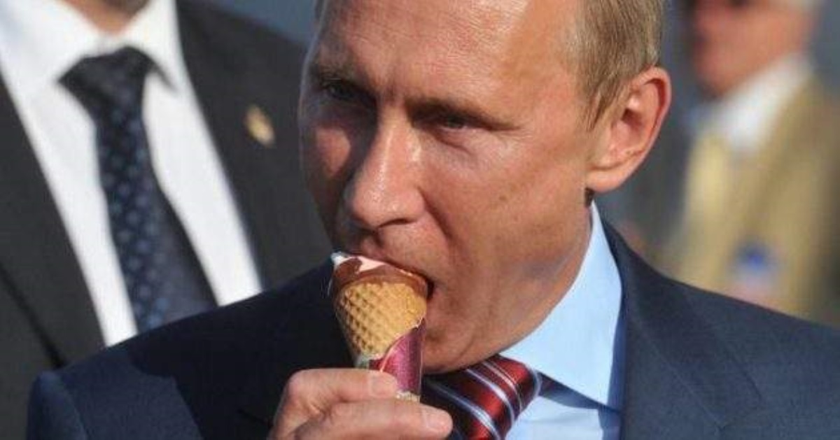Выбор Кремля: россиян решили побаловать сладеньким, курьезные кадры